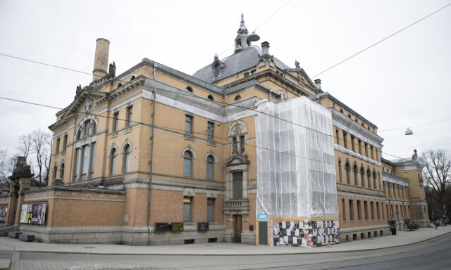 Regjeringen vil rehabilitere Nationaltheatret for 1,9 milliarder
